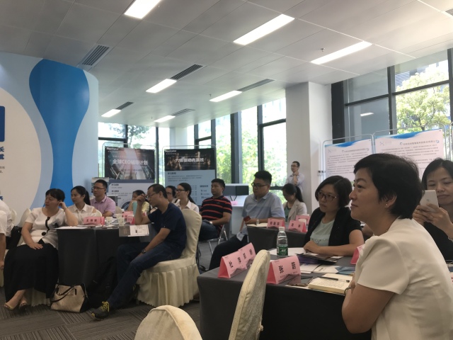 1534129384116215.jpg beb2f25aab288a4e30862b16f49497a2-sz_2231696.jpg